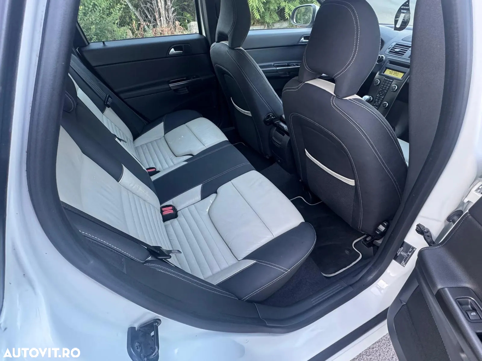 Volvo V50 D2 Rdesign - 7