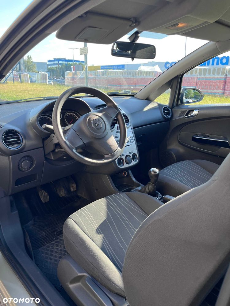 Opel Corsa - 7