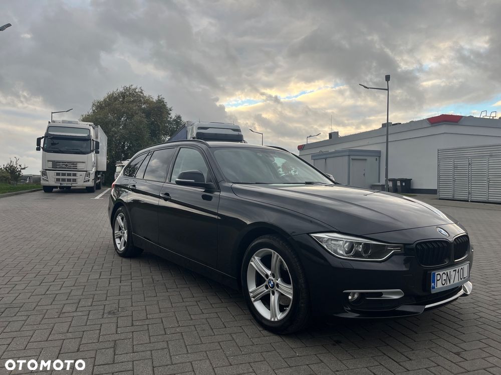 BMW Seria 3 320d Touring xDrive Modern Line - 4