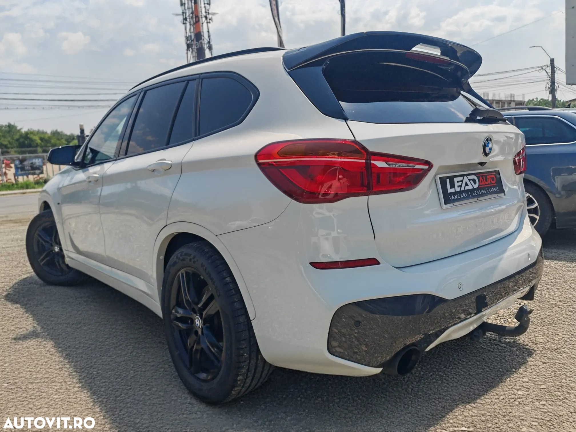 BMW X1 xDrive20i AT M Sport - 4