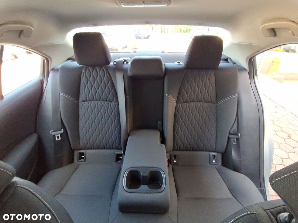 Toyota Corolla - 15