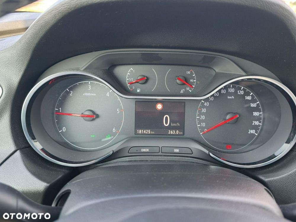 Opel Grandland X - 29