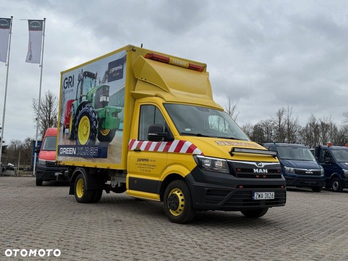 MAN TGE 5.180 KONTENER Z WINDĄ - 2.3t ŁADOWNOŚCI - 2