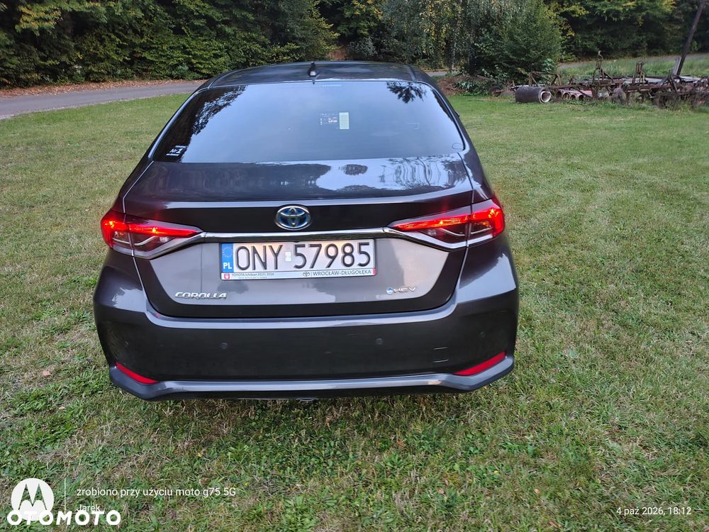 Toyota Corolla - 2