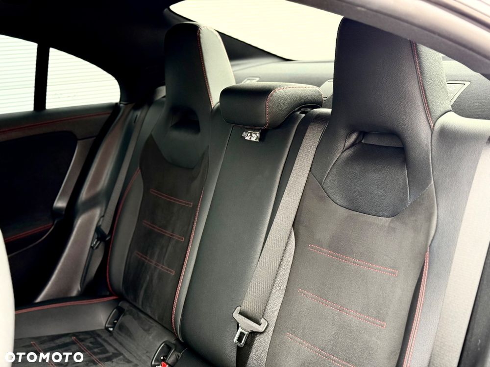 Mercedes-Benz CLA 180 d 7G-DCT AMG Line - 26