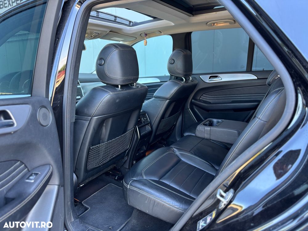 Mercedes-Benz ML 350 BlueTec 4MATIC Aut - 10