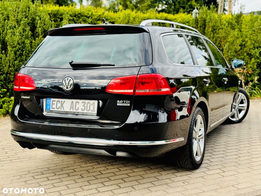 Volkswagen Passat Variant 2.0 TDI DSG BlueMotion Technology Highline - 22