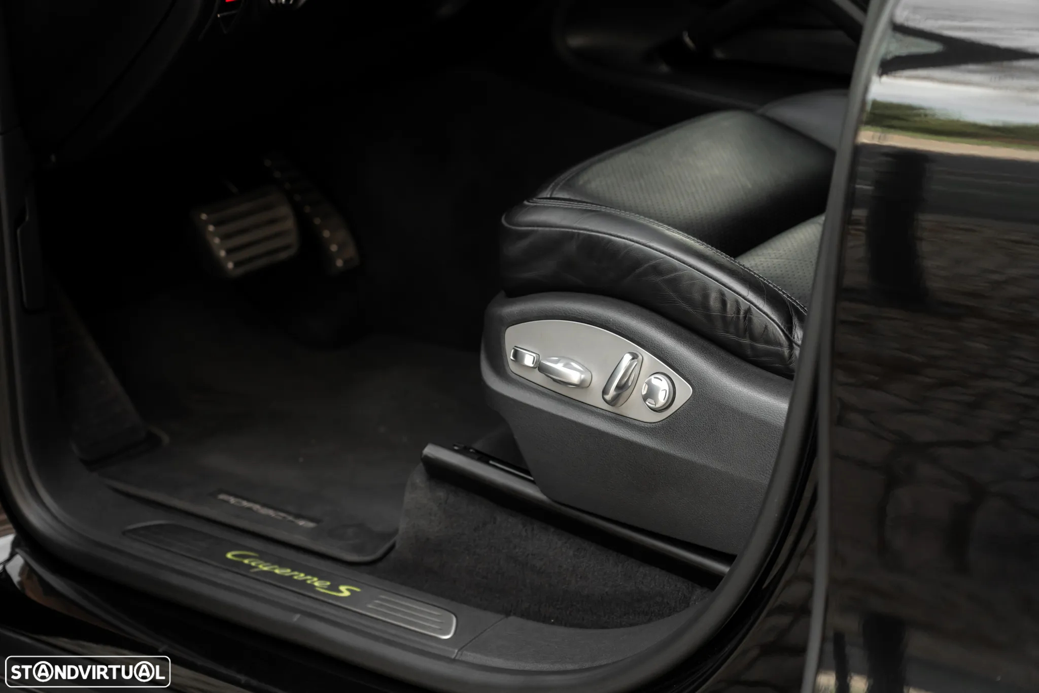 Porsche Cayenne - 27