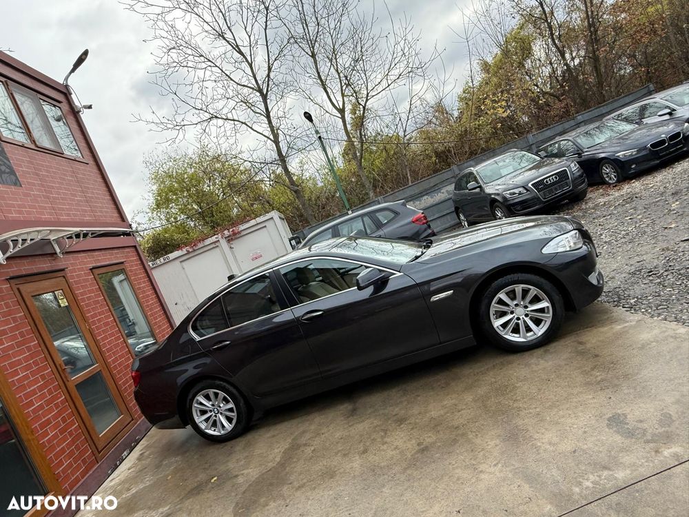 BMW Seria 5 - 32