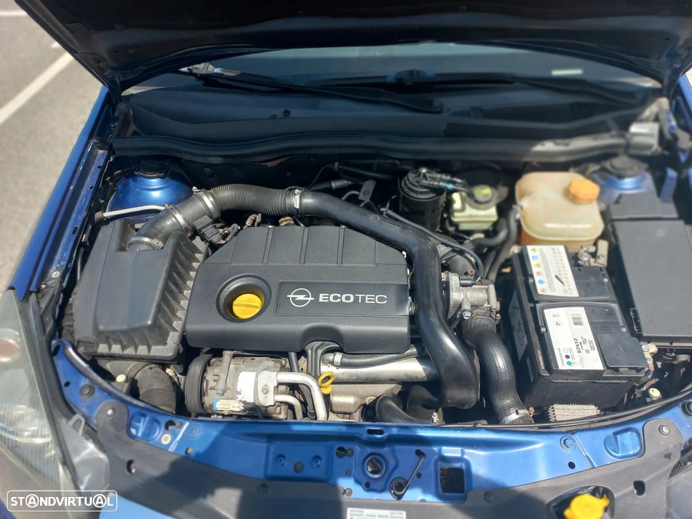 Opel Astra 1.7 CDTI Cosmo M5 - 10