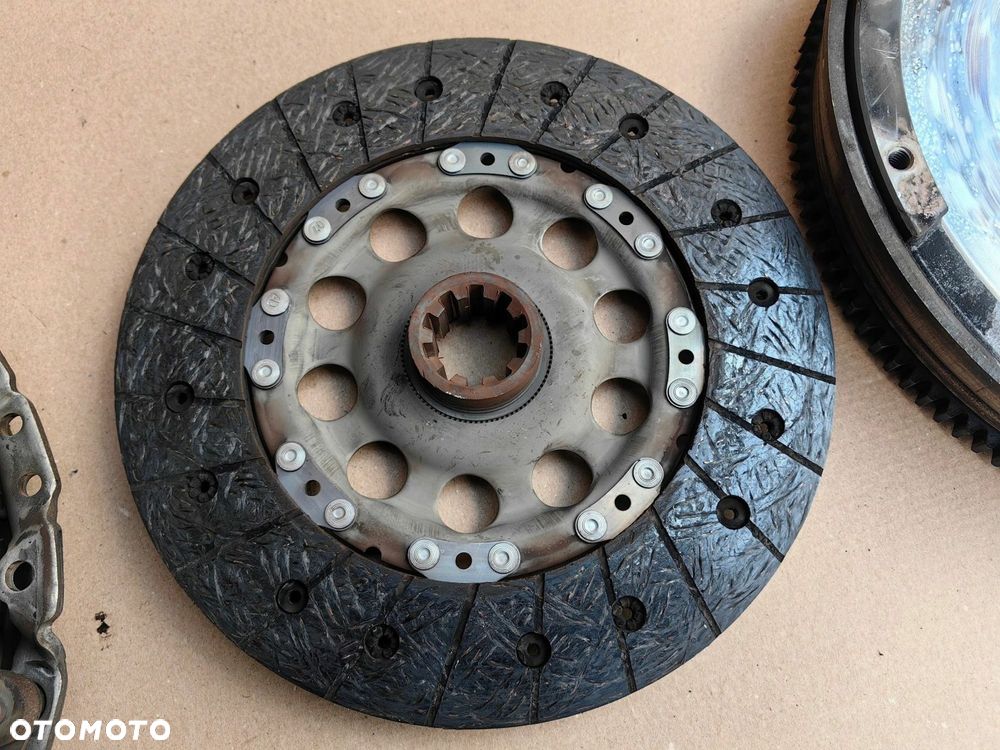 Sprzęgło BMW e39 e46 m57 3.0d 240mm dwumas tarcza docisk 5-biegów (4324) - 10
