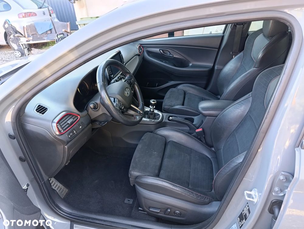 Hyundai i30 N 2.0 T-GDI Performance - 8