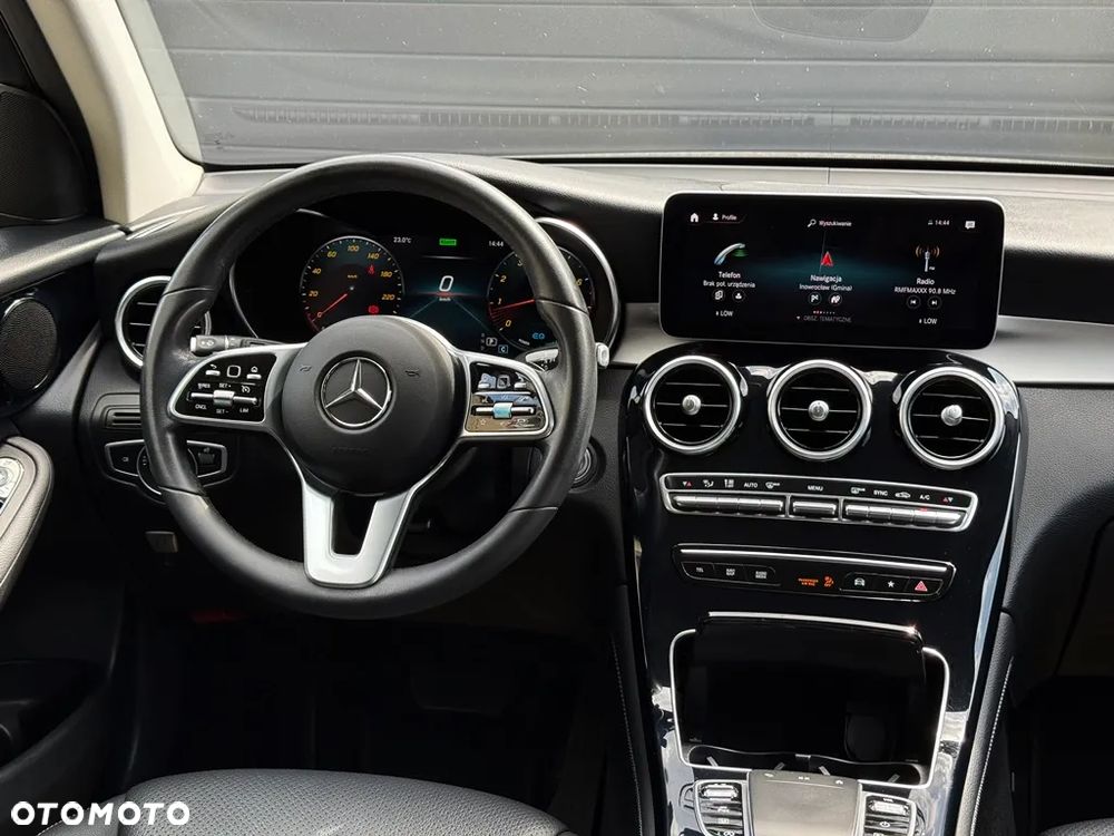 Mercedes-Benz GLC 200 4Matic 9G-TRONIC - 12