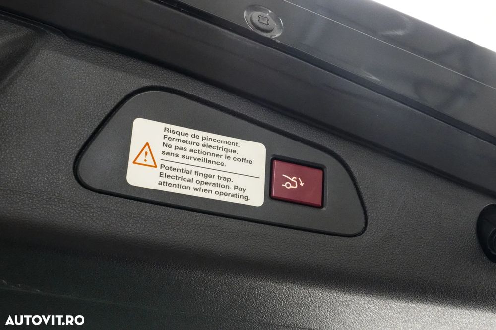 Peugeot 508 Hybrid 2.0 HDI 163cp + 37cp electric Allure - 22