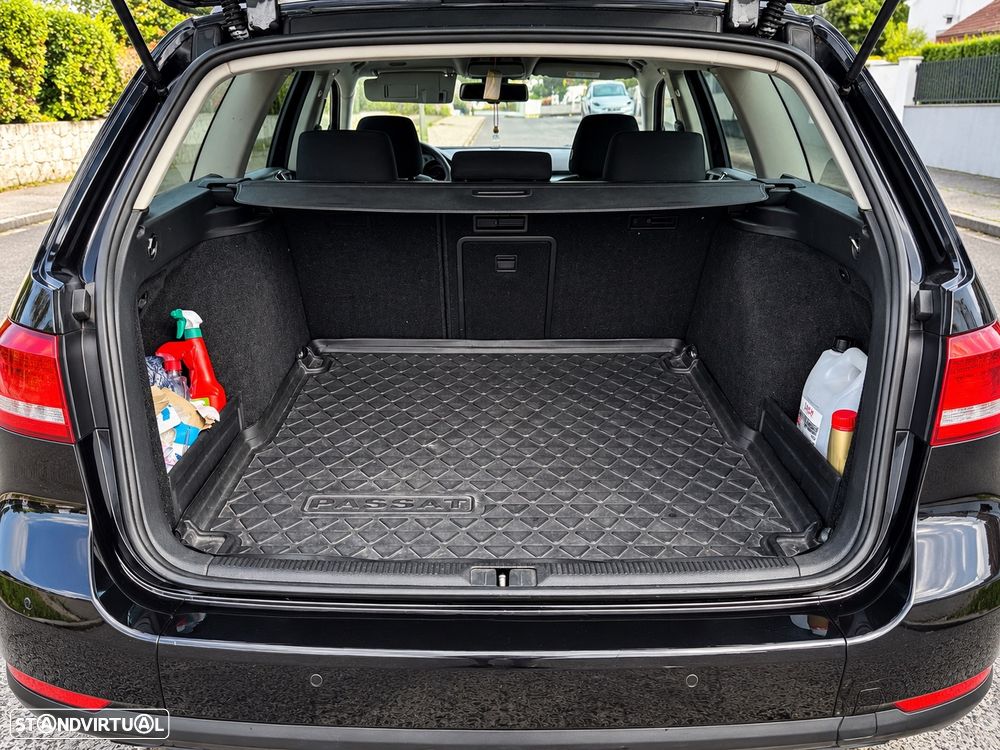 VW Passat 2.0 TDI Sportline - 5