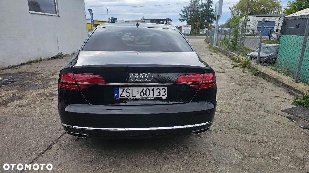 Audi A8 4.2 TDI DPF (clean diesel) quattro tiptronic Lang - 11