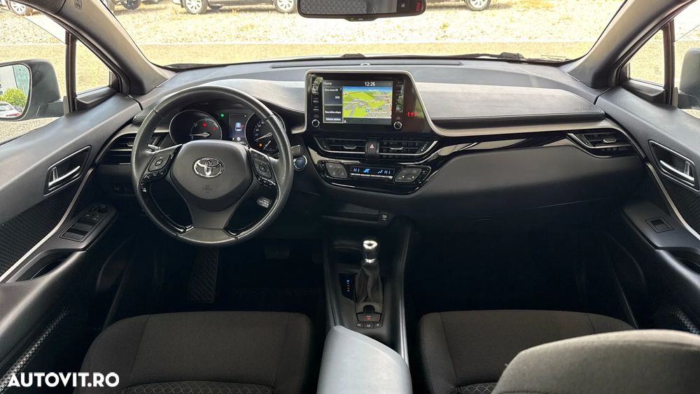 Toyota C-HR 1.8 HSD 122 CP 4x2 CVT Core - 16