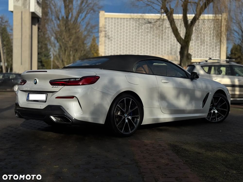 BMW Seria 8 840i - 5
