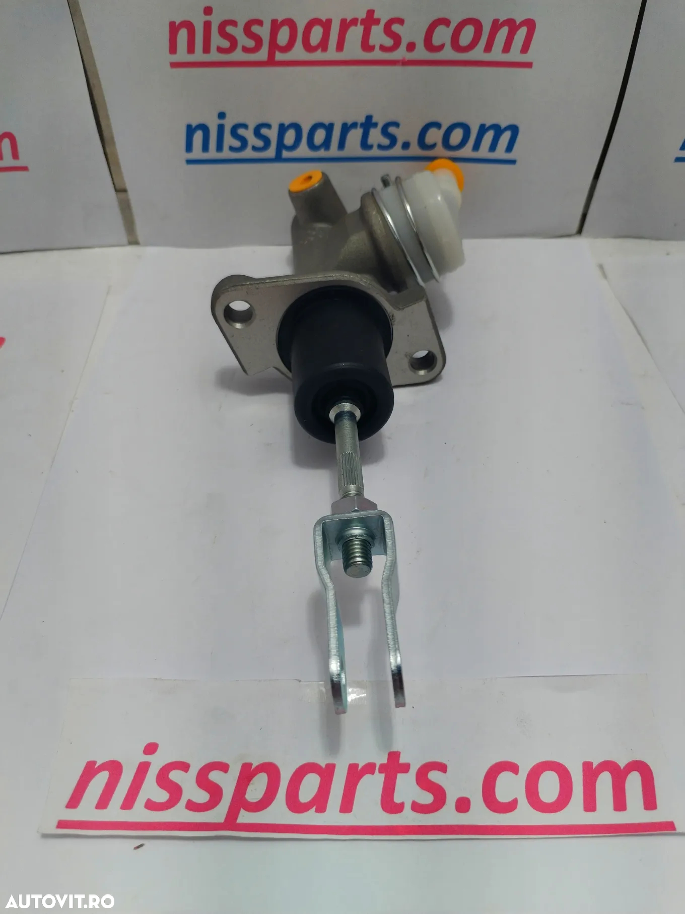 POMPA AMBREIAJ NISSAN CABSTAR, TRADE, L35, EBRO - 39