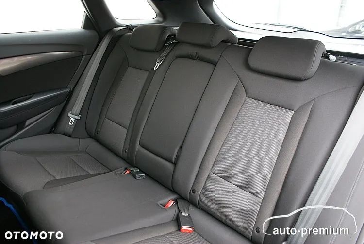 Hyundai i40 Kombi 1.7 CRDi Premium - 24