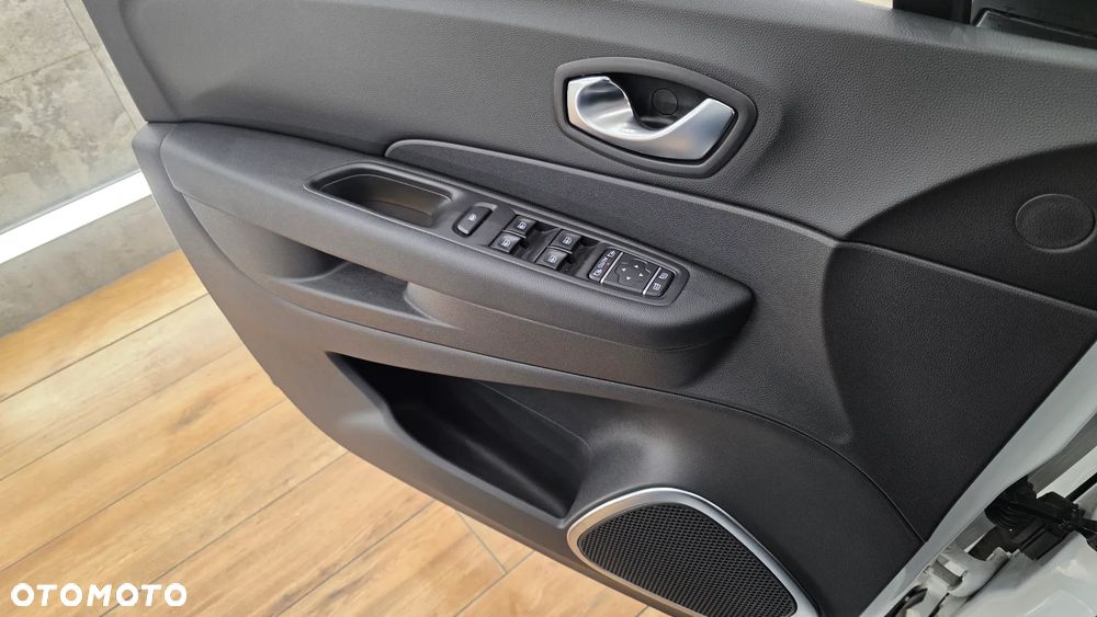 Renault Captur 1.3 Energy TCe S-Edition - 29