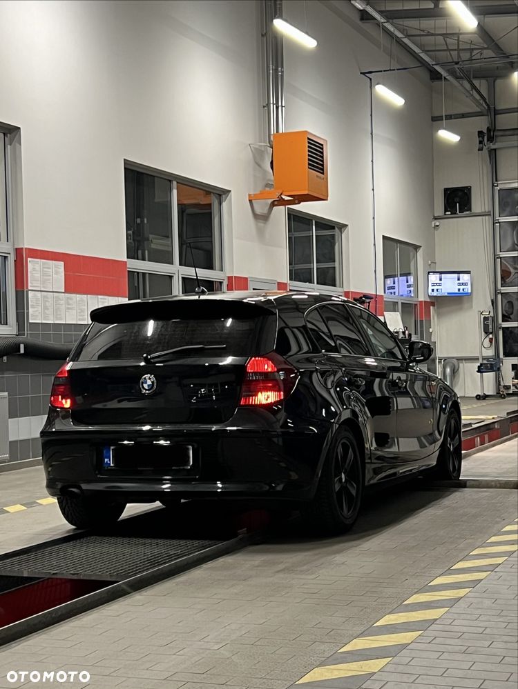 BMW Seria 1 - 8