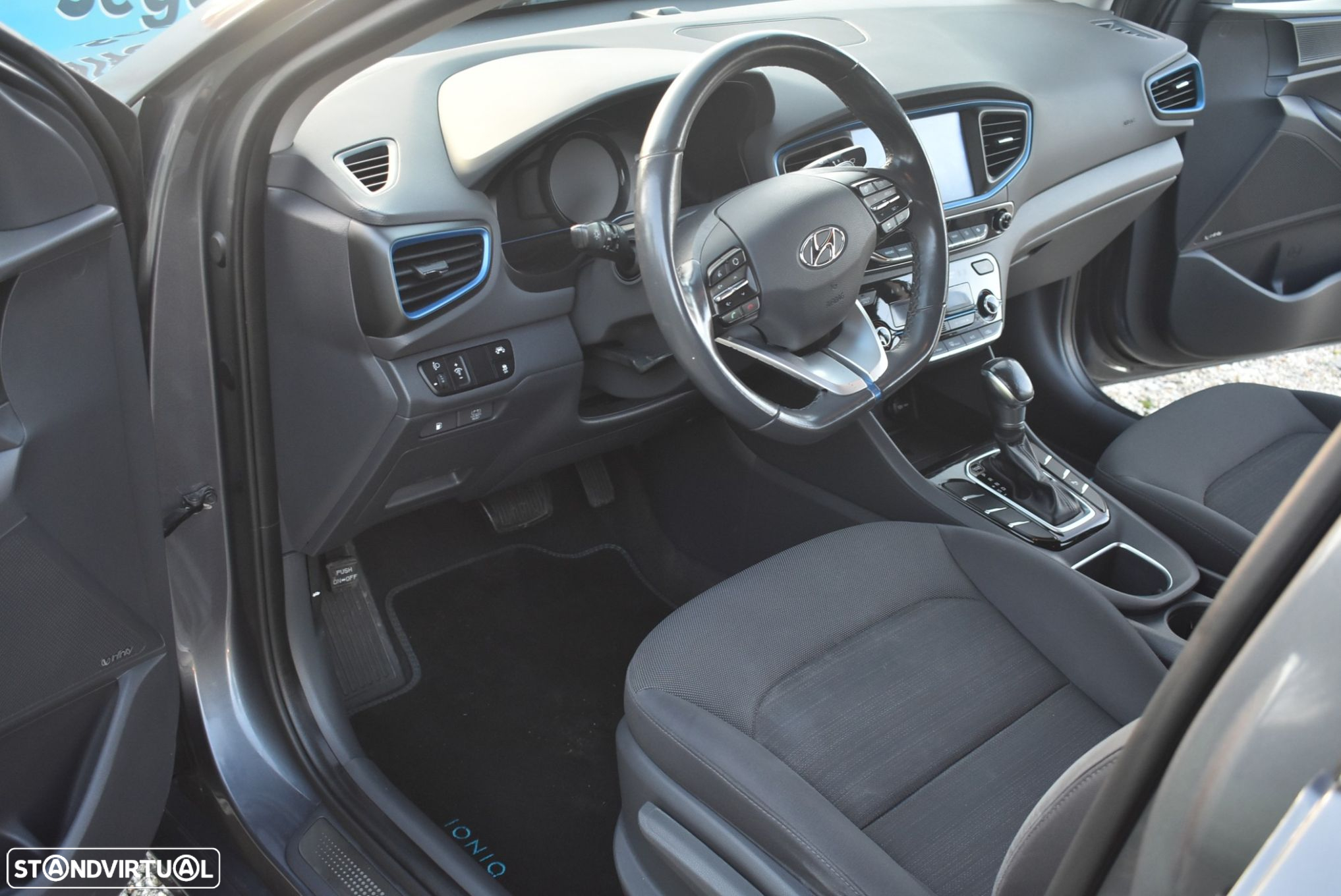 Hyundai Ioniq 1.6 GDI HEV Hybrid Tech - 6