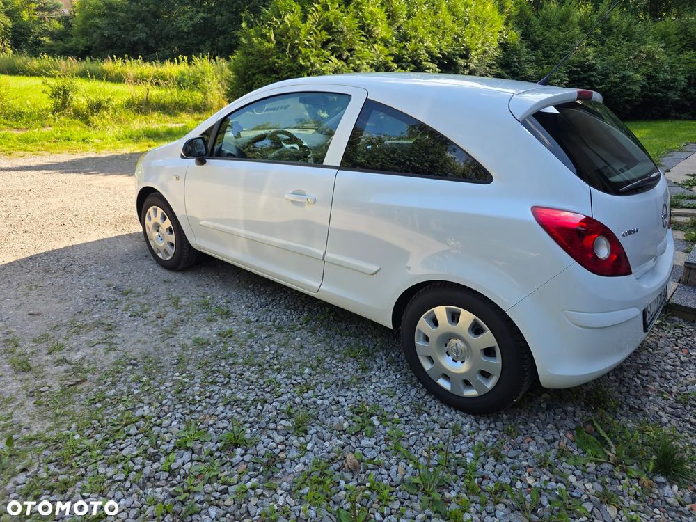 Opel Corsa - 3