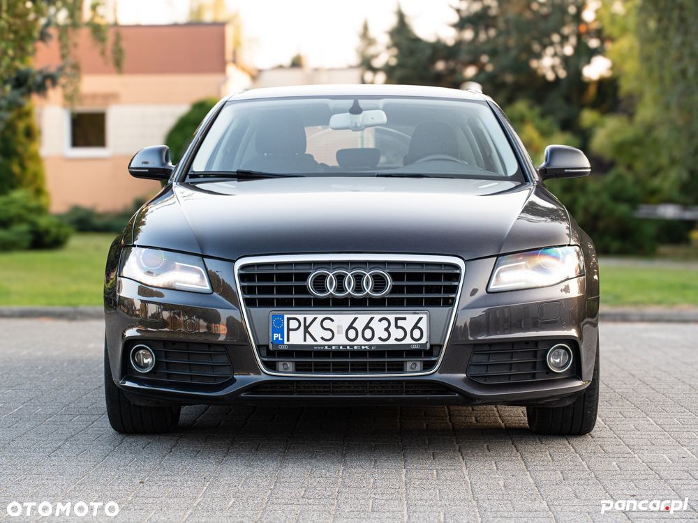 Audi A4 Avant - 13