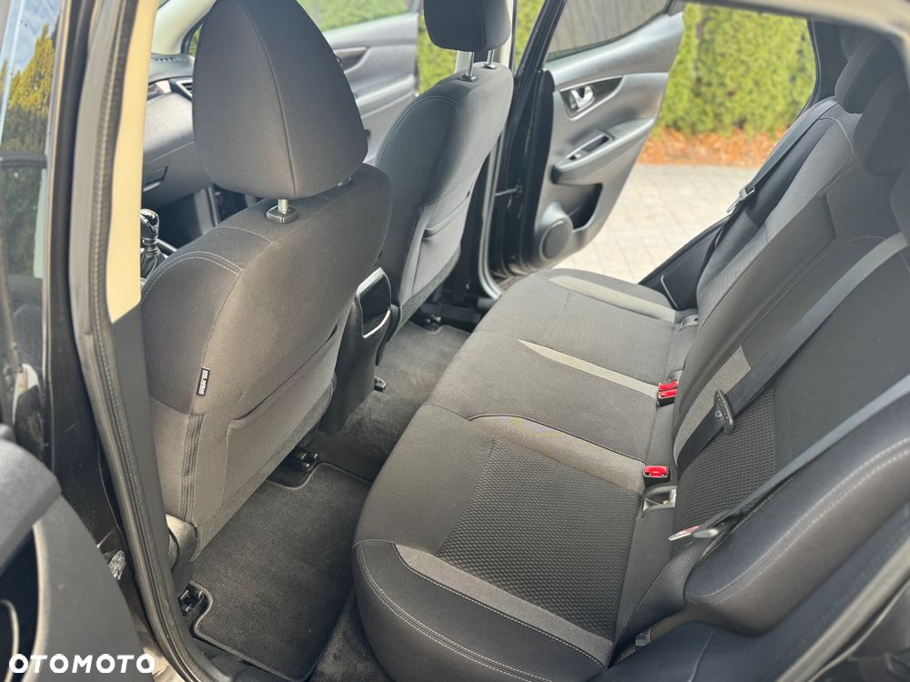Nissan Qashqai 1.3 DIG-T N-WAY - 7