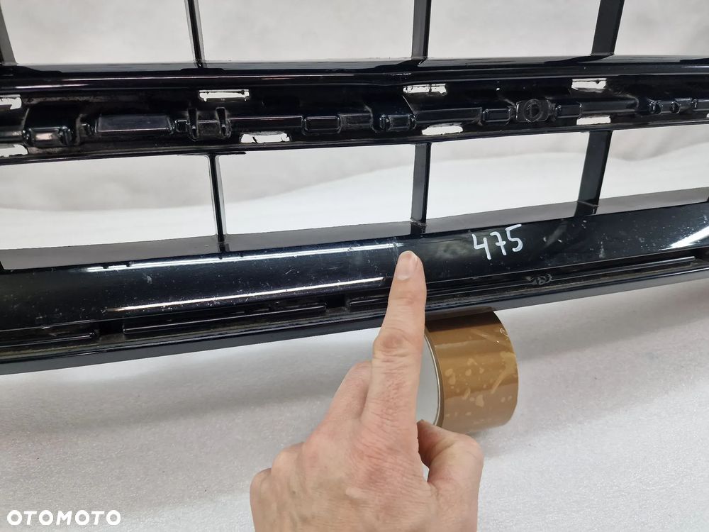 VW TIGUAN II 2 LIFT R-LINE 19- 5NA KRATKA ŚRODKOWA ZDERZAKA PRZEDNIEGO PRZÓD , NR 5NA853677Q / 5NA853671R , NR AUKCJI KR475 - 7