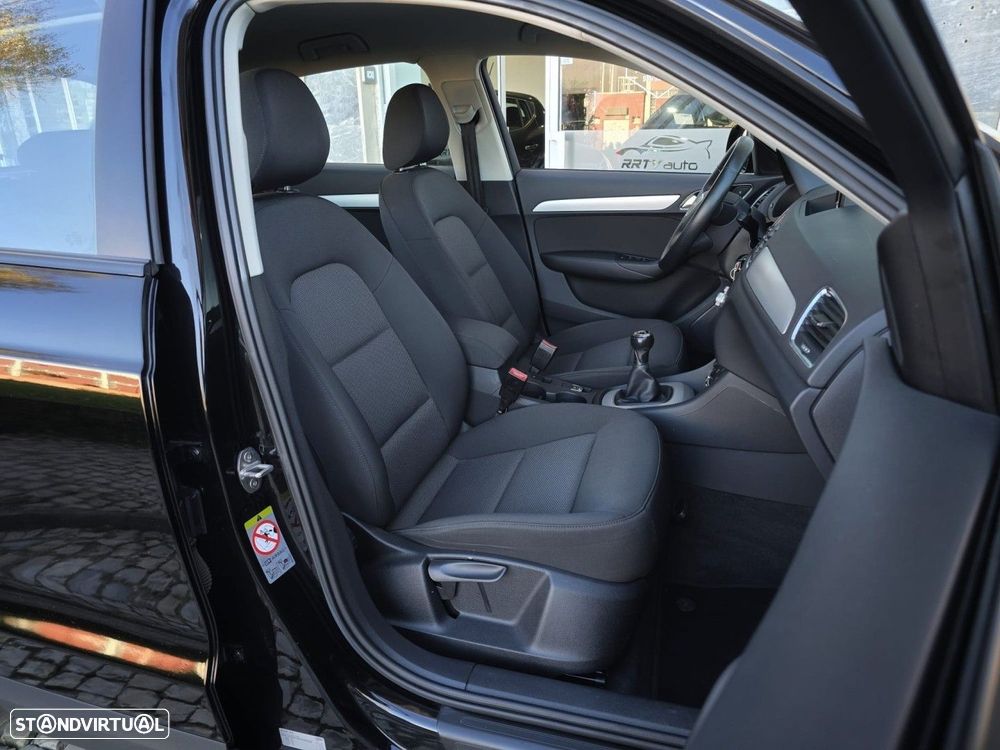 Audi Q3 2.0 TDI Design - 24