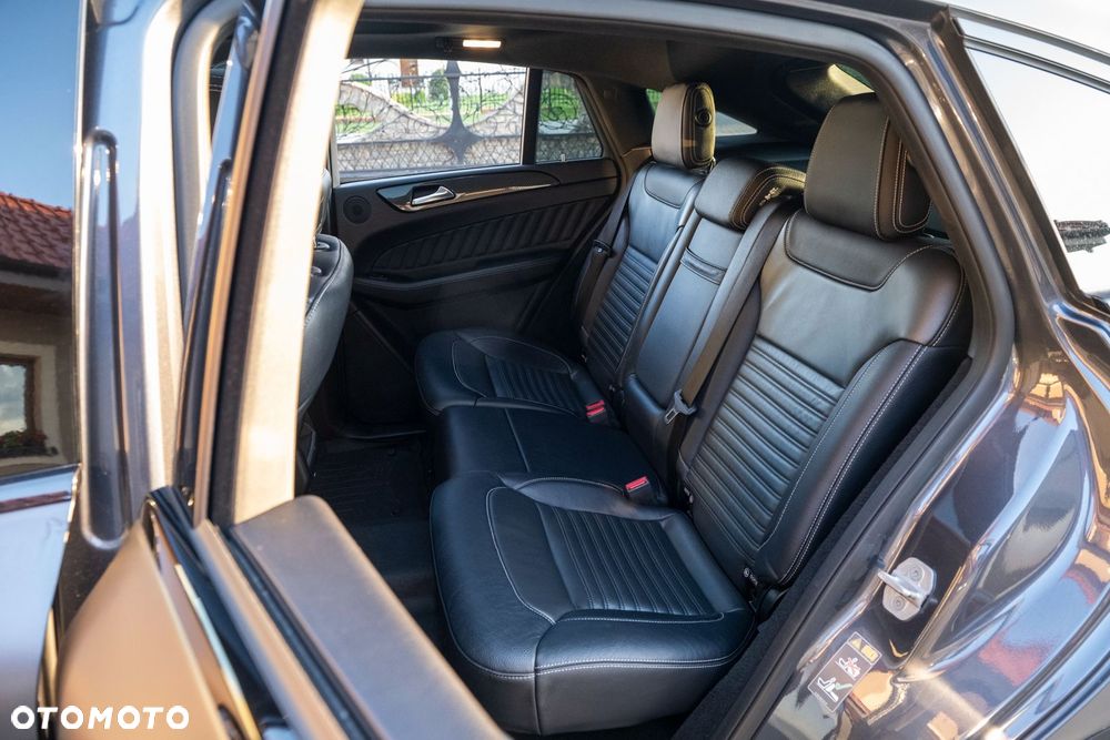 Mercedes-Benz GLE 350 d 4-Matic - 16