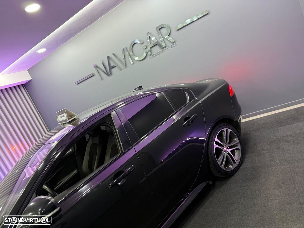 Jaguar XE 20d Aut. R-Sport - 16