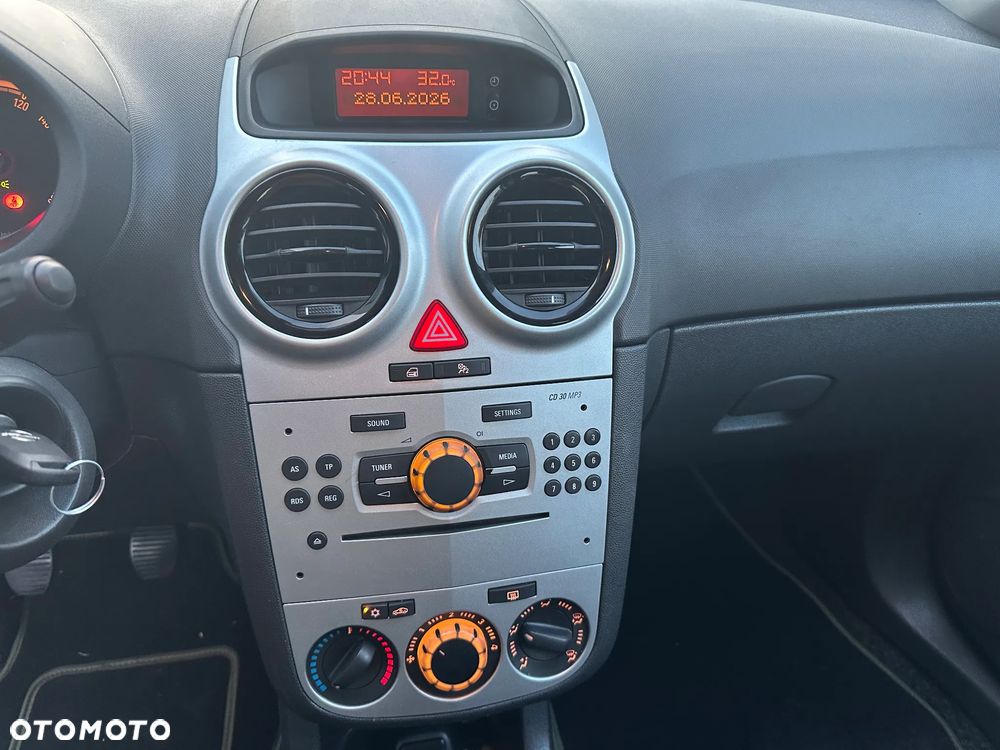Opel Corsa - 11