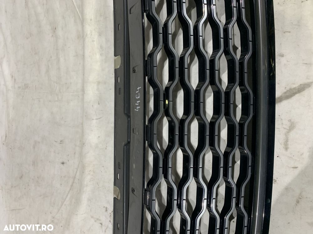 Grila radiator Range Rover Velar L560, 2018, 2019, 2020, 2021, 2022, cod origine OE J8A2-8200-BE. - 10