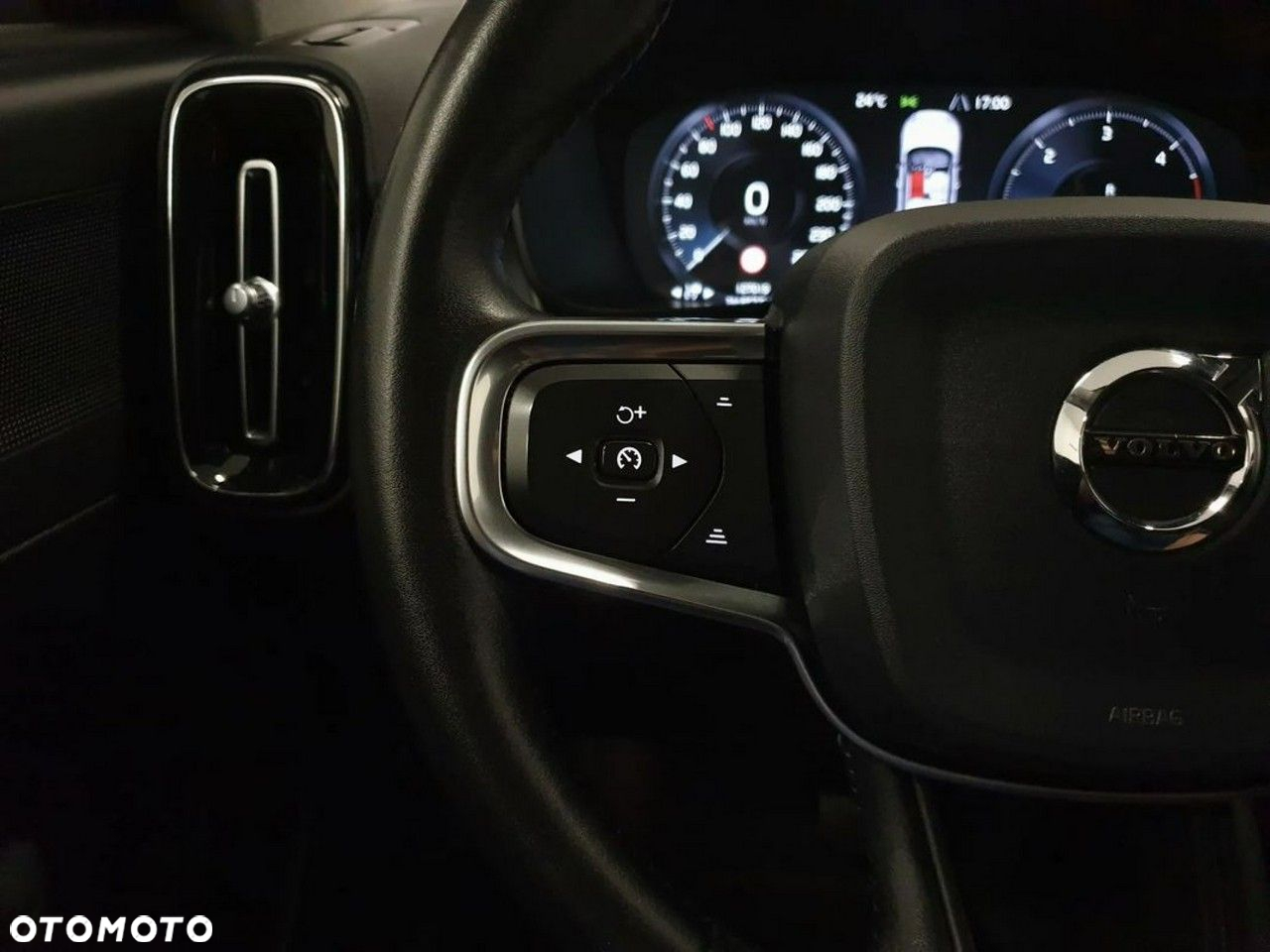 Volvo XC 40 D3 R-Design - 14