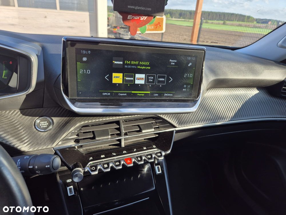 Peugeot 2008 1.5 BlueHDi Allure Pack S&S EAT8 - 14