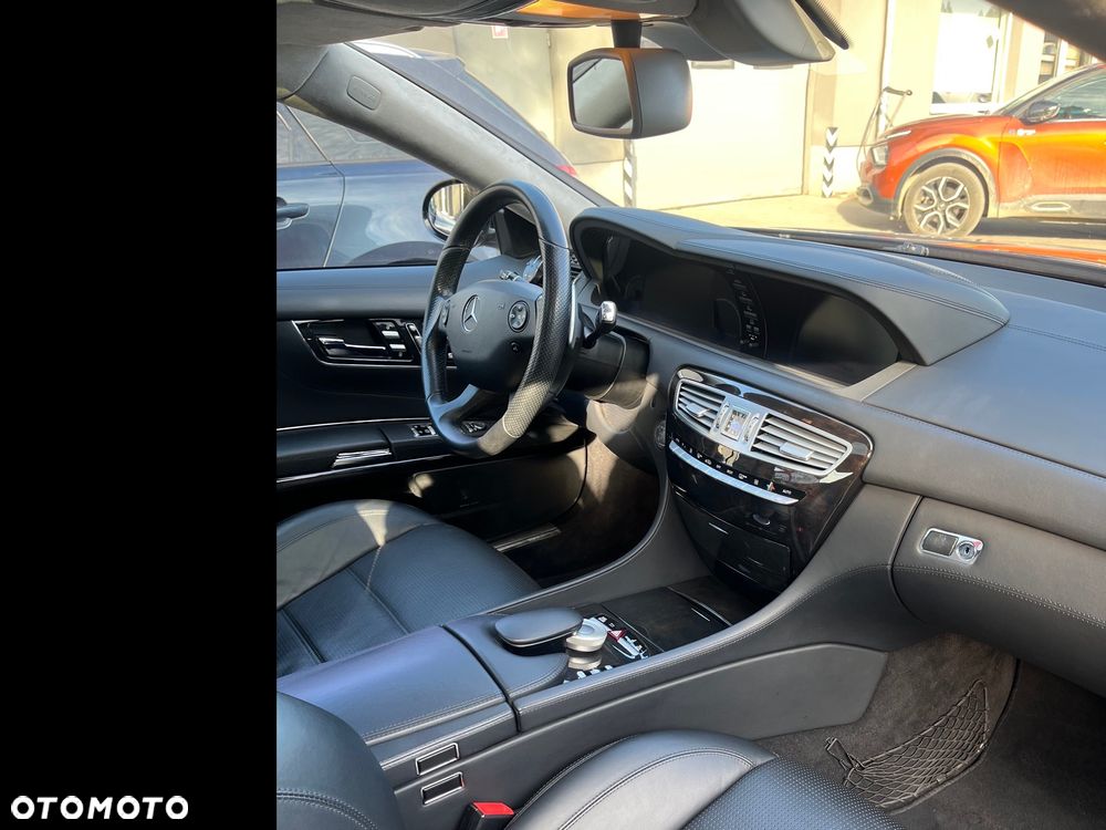 Mercedes-Benz CL - 7