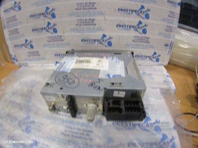 Radios 8200446231B 8200446231T RENAULT TWINGO 2 FASE 1 2007 1.2I 75CV 3P PRETO ORIGINAL RNRDBM70003493 - 3