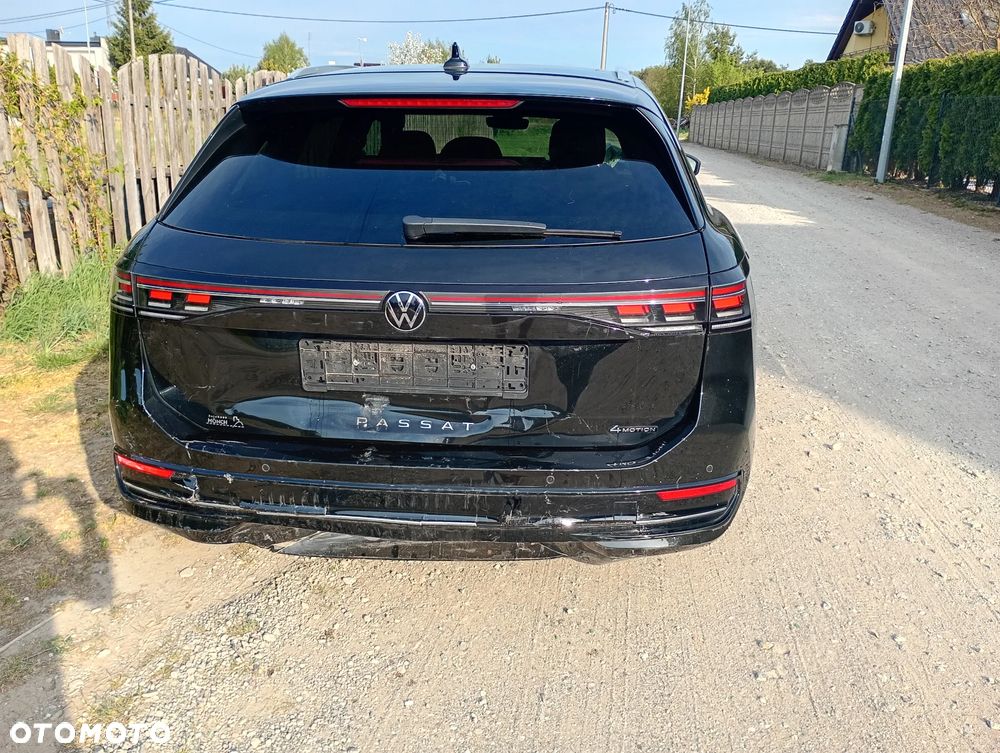 Volkswagen Passat 2.0 TDI SCR DSG 4Motion Elegance - 6