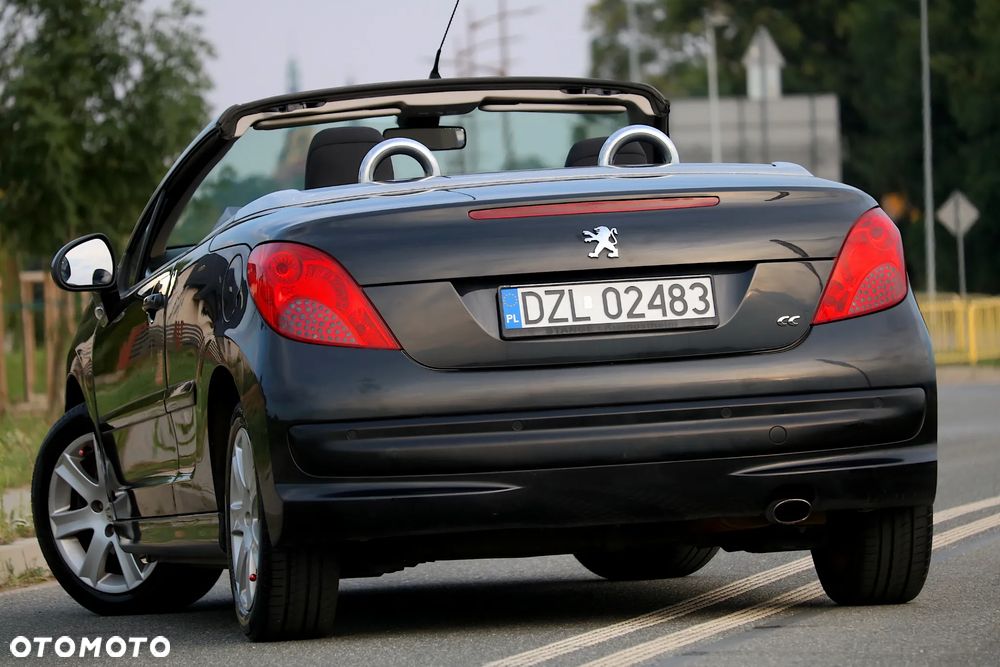 Peugeot 207 CC - 21