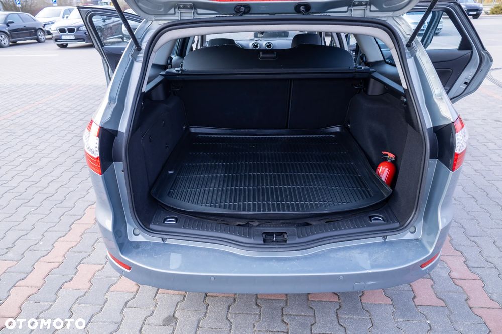 Ford Mondeo 2.0 Titanium - 15