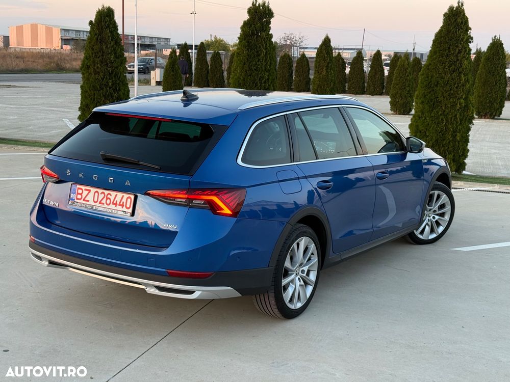 Skoda Octavia Combi 2.0 TDI DSG 4X4 Scout - 5