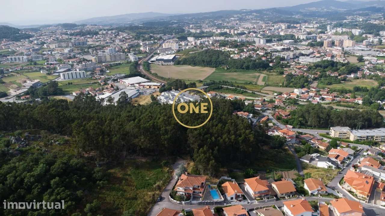 Terreno Rústico com 12.000 m² em Calendário – Vila Nova de Famalicão - Grande imagem: 2/8