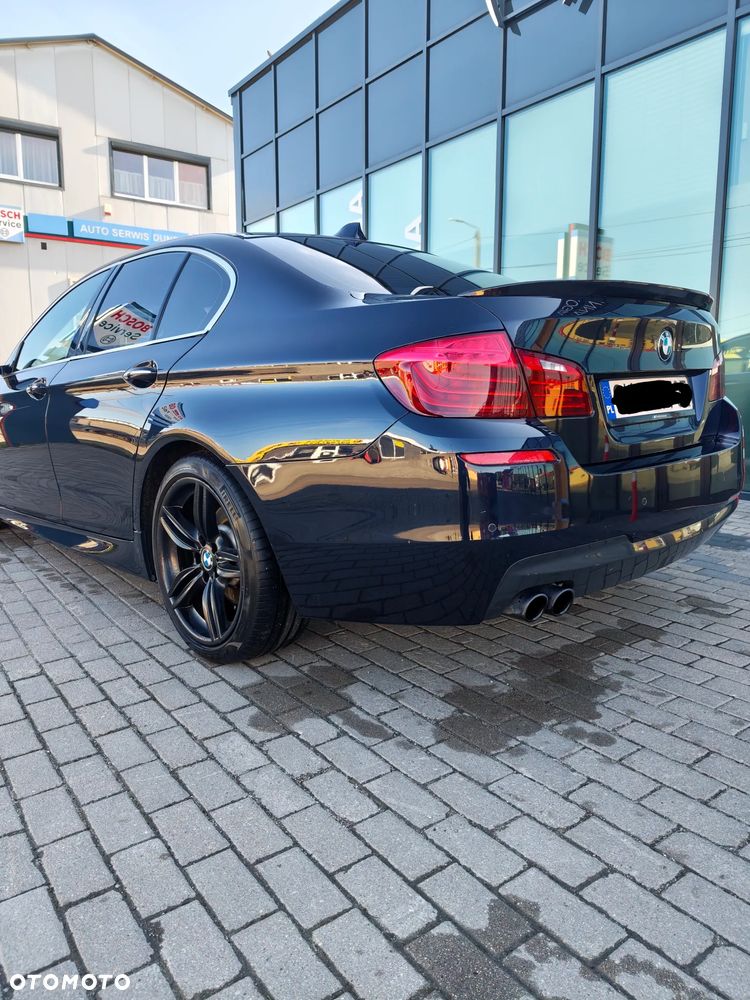 BMW Seria 5 520i Sport-Aut - 7