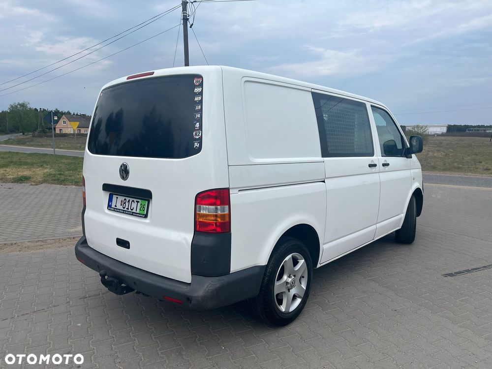 Volkswagen Transporter T5 - 5