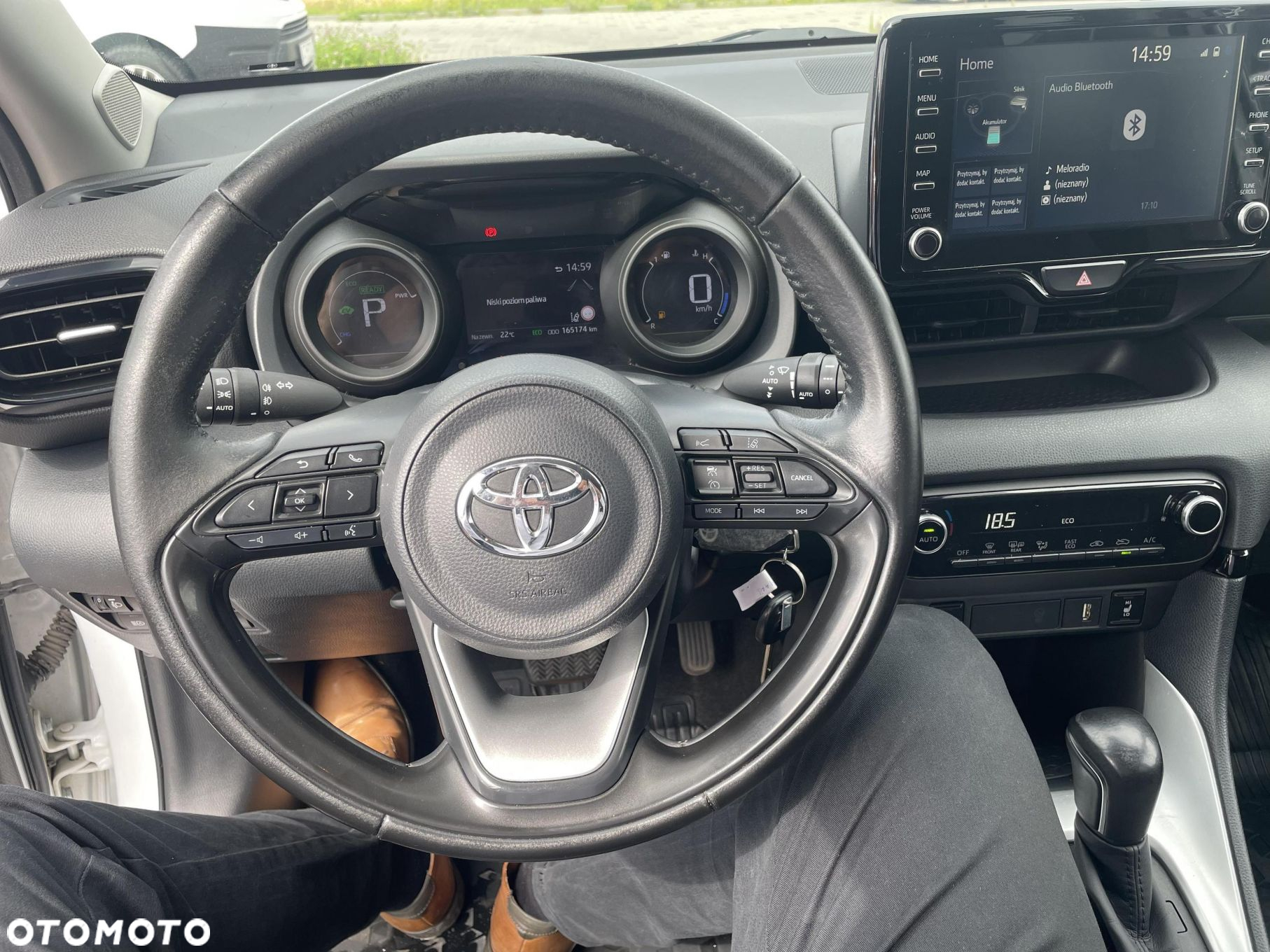 Toyota Yaris Hybrid 1.5 Comfort - 16