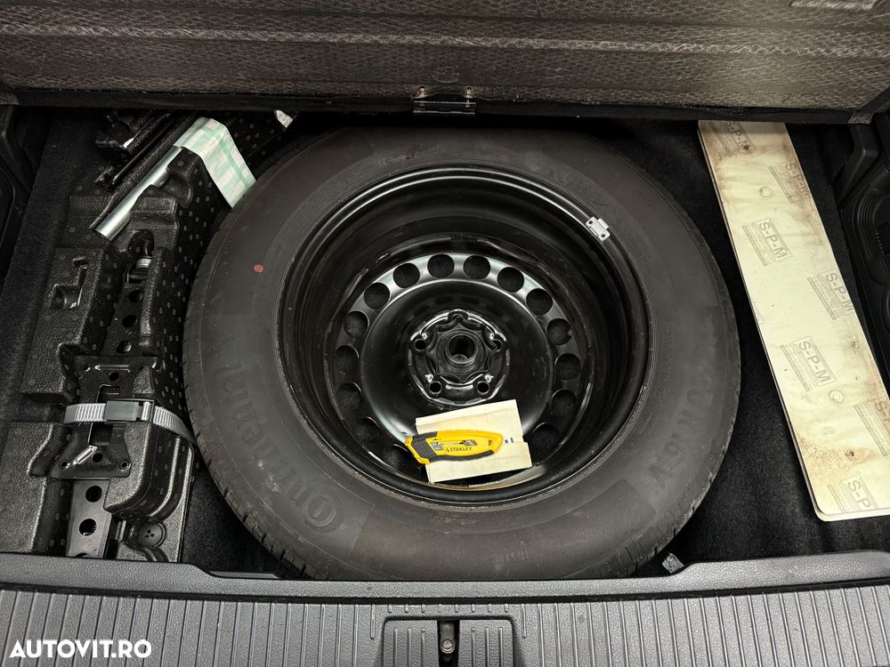 Volkswagen Passat 2.0 TDI SCR Business - 36