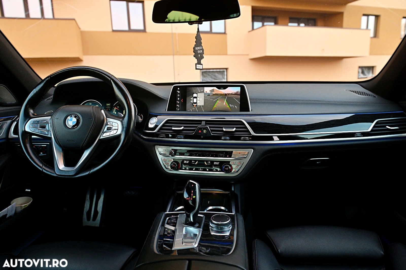 BMW Seria 7 740d xDrive - 16